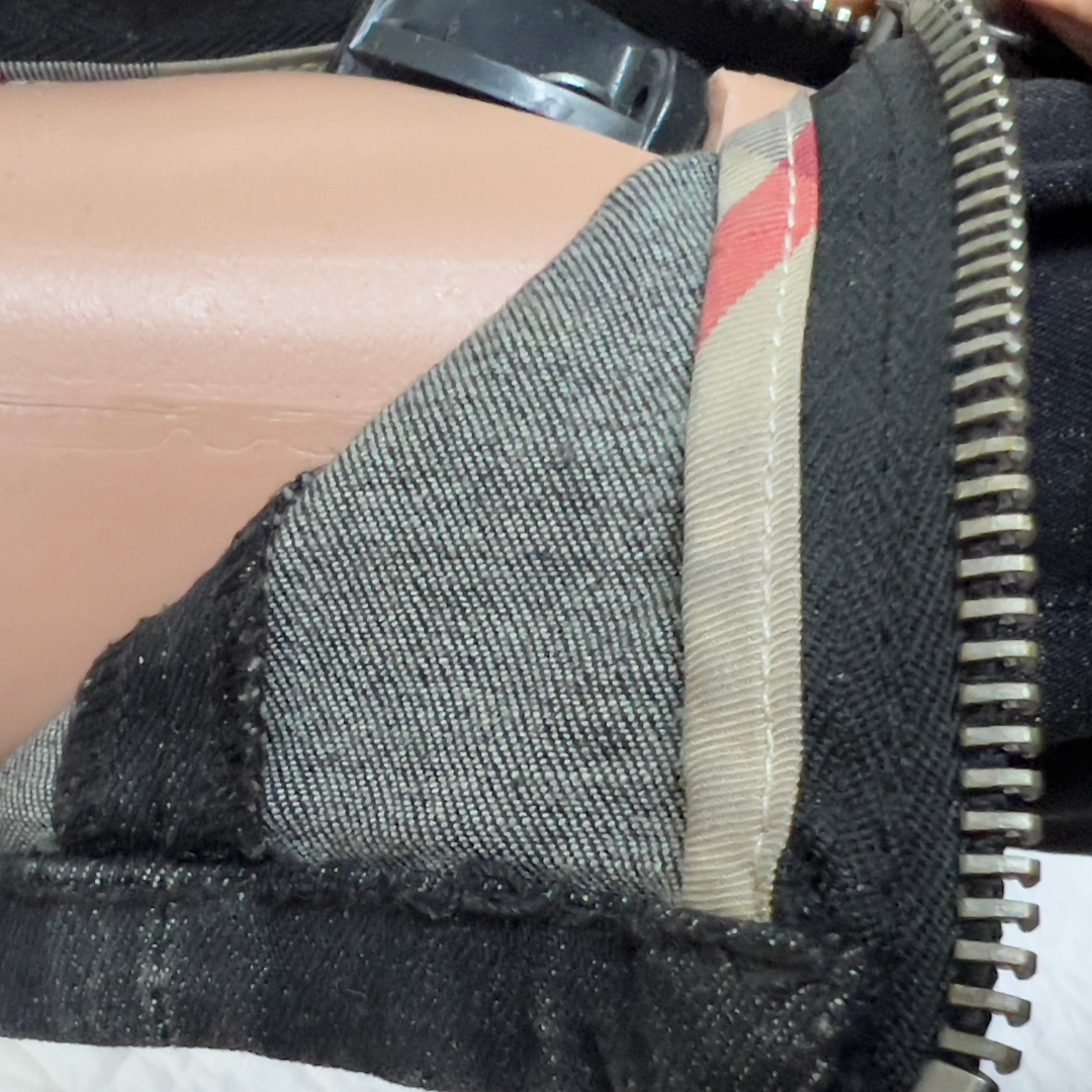 Burberry Black Skinny Jeans